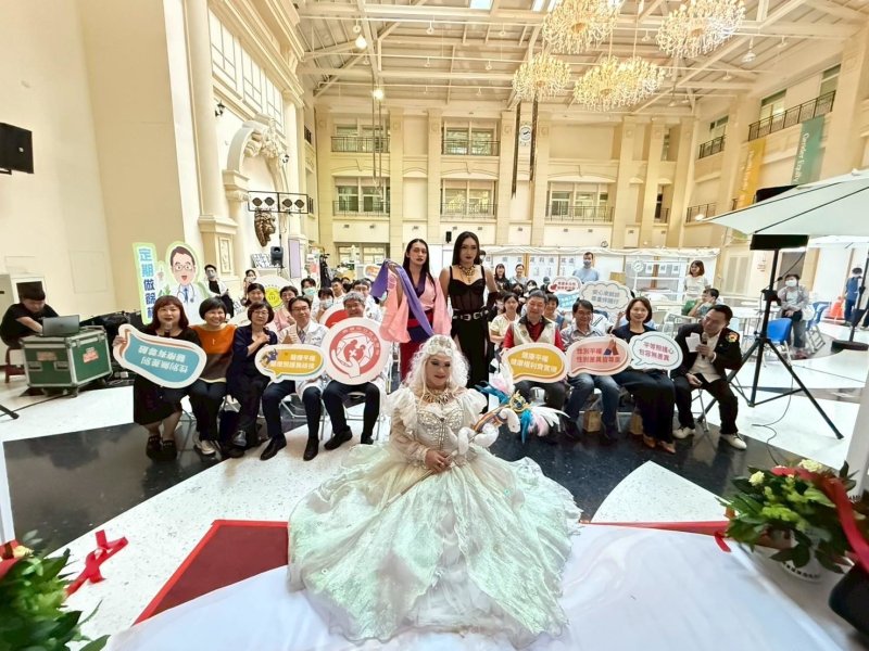 民生醫院舉辦「性別友善、醫療平權」民生有愛宣示記者會。（民生醫院提供）