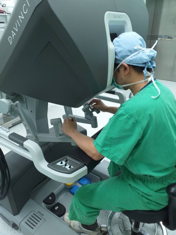 大同醫院啟用達文西手術，成為高雄市立醫院中首家導入的醫療機構。(長庚醫院提供)