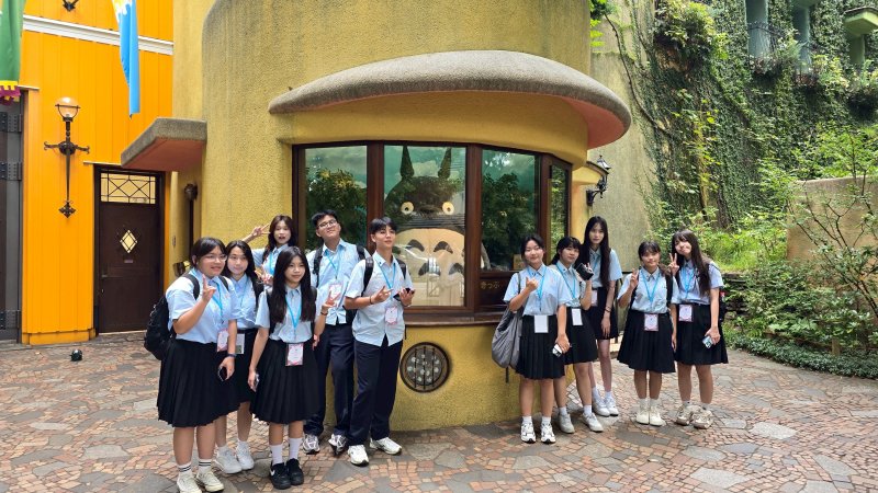 左營高中跨海首訪明治高校展，國際教育再添新頁。（左營高中提供）