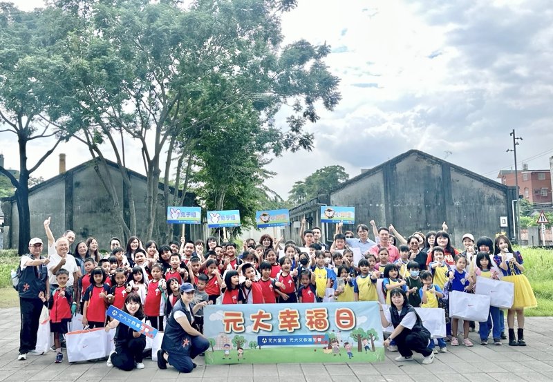 高雄市上平國小與屏東縣霧臺國小。