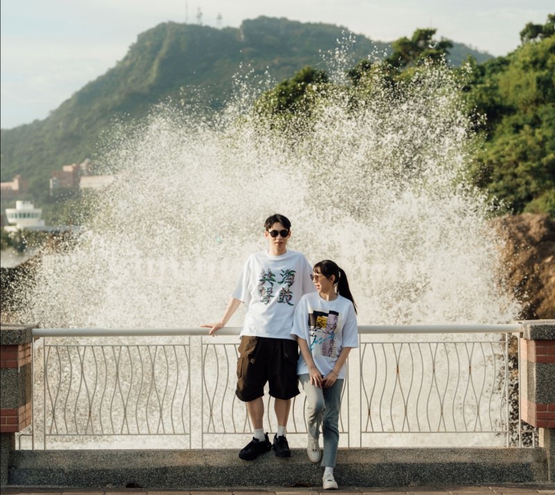 依山傍海的自然環境是許多創作者喜歡高雄的原因. (文化局提供)