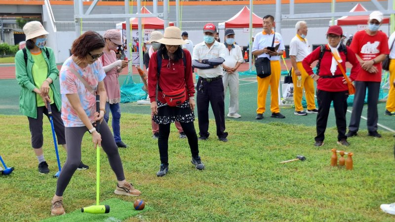 木球趣味競賽老少咸宜。（運發局提供）