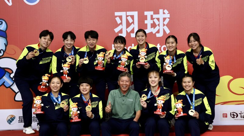 羽球女子組團體賽獲金牌、三連霸。