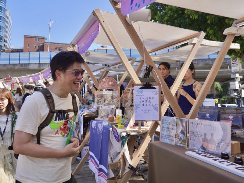 陸委會邱垂正主委特別到場關懷支持港澳朋友。