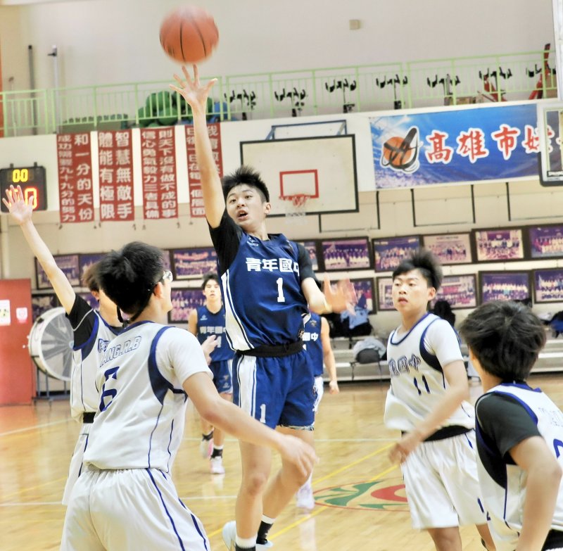 無役不與造成全身是傷陳熙恩同學。