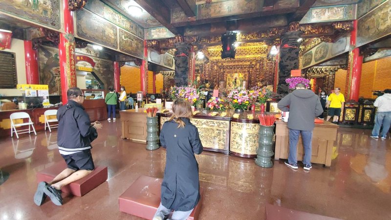 鳳山赤山文衡殿，香火鼎盛。（漾新聞記者陳雯萍攝）