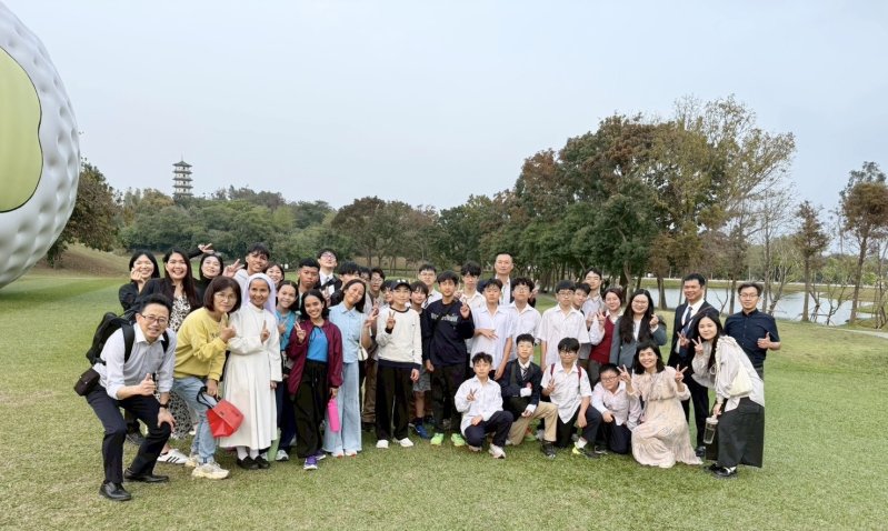 允文允武競賽高雄登場 閱讀與運動同場較勁。 允文允武競賽高雄登場 閱讀與運動同場較勁。