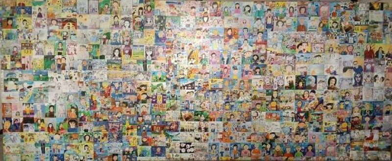 《繼.憶—台灣囡仔ㄟ記憶展》作品-《肖像牆》共1000多件學生家族容顏的作品。 《繼.憶—台灣囡仔ㄟ記憶展》作品-《肖像牆》共1000多件學生家族容顏的作品。