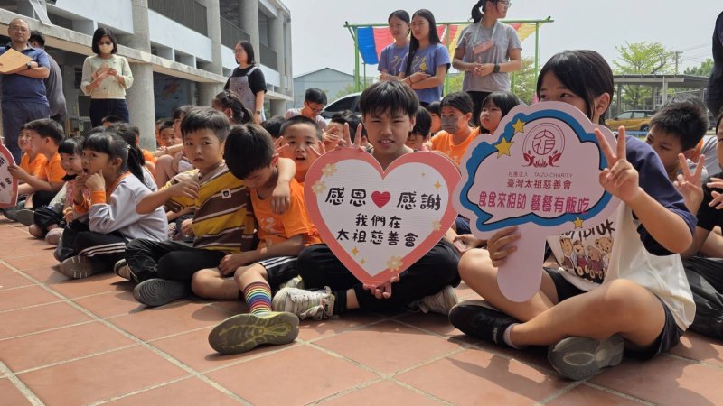 科學闖關點亮童年　三侯國小兒童節玩出知識力。(漾新聞記者陳雯萍翻攝)