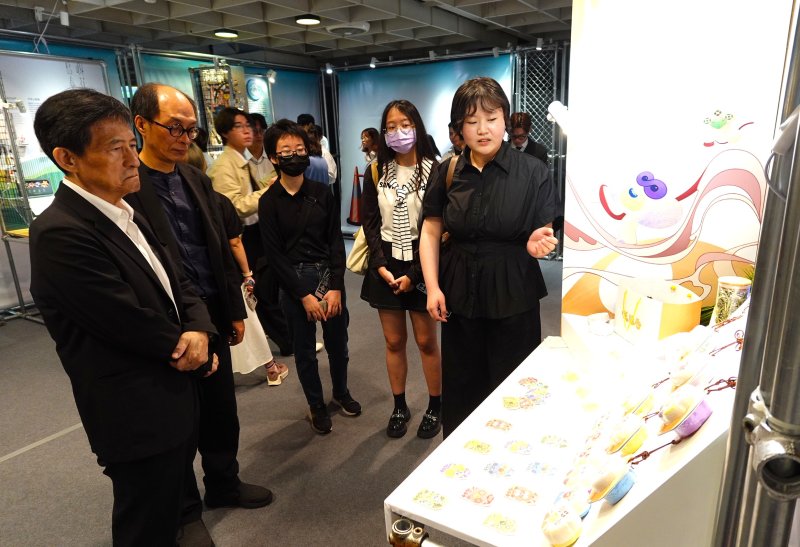 樹科大視傳畢展《ㄑ一ㄤˋ》登場 47設計新秀嗆聲未來。