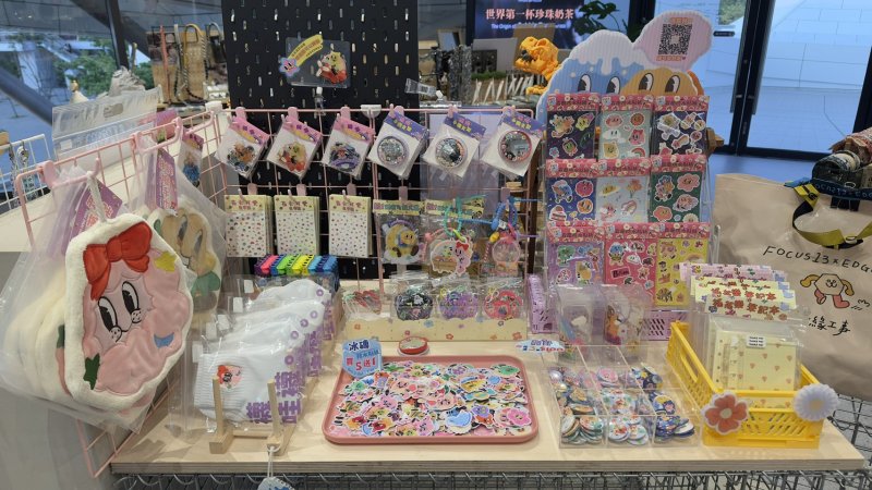  「Lii&Ho 設計選物」進駐高流Focus13設置櫃位，打造舒適便利的選購環境。