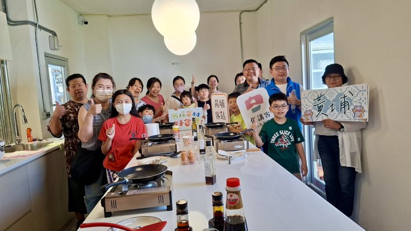 一顆麻油蛋連結土地與童年 黃埔客站食農教育飄香登場 一顆麻油蛋連結土地與童年 黃埔客站食農教育飄香登場