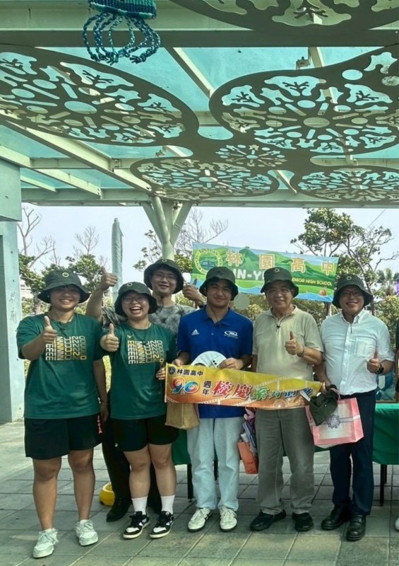 海洋生物變桌遊！林園高中用創意說濕地故事