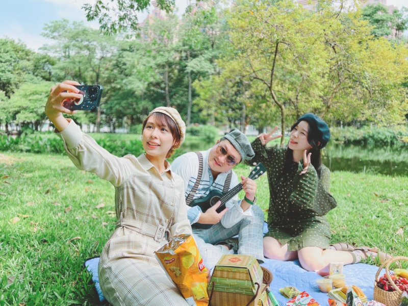 漾新聞｜鳳山復古野餐日登場！穿花襯衫野餐去　老派美食、音樂、懷舊風一次滿足