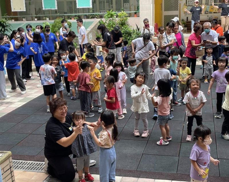 漾新聞|阿公阿嬤玩翻天！樹德家商帶幼兒園共度超萌重陽趴