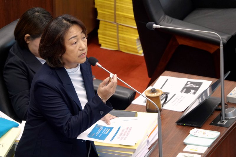 漾新聞｜後勁公園整建「不能只做半套」　李雅芬連提四大建設　陳其邁全面點頭