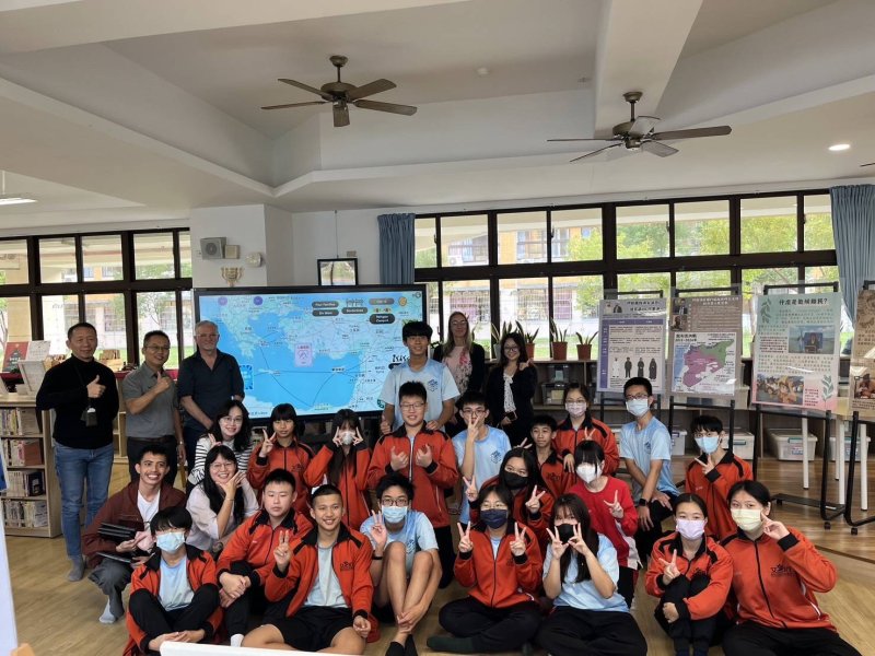 漾新聞｜敘利亞筆友回信震撼文府國中　荷蘭教授跨海觀課見證閱讀力