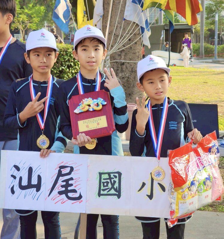 漾新聞｜汕尾國小風帆隊愛河賽事勇奪六冠封王