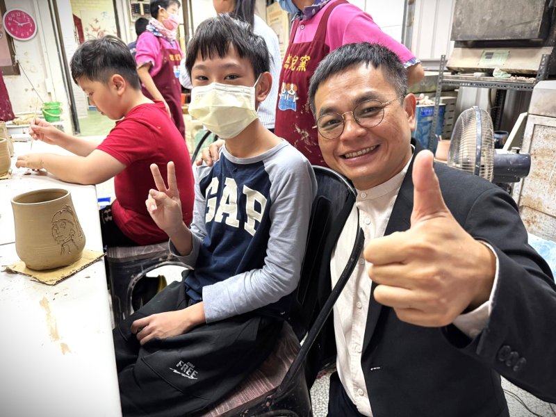 漾新聞|耶誕有愛走進社區的溫柔學習