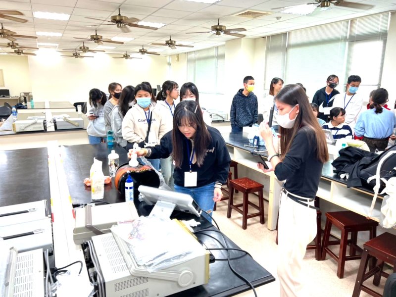 漾新聞｜寒假先修開箱未來　義守陪你找方向