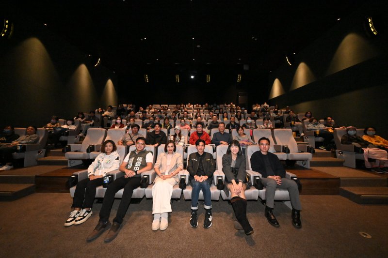 漾新聞｜包場看《大濛》回望歷史　邱議瑩、林浤澤籲守護民主