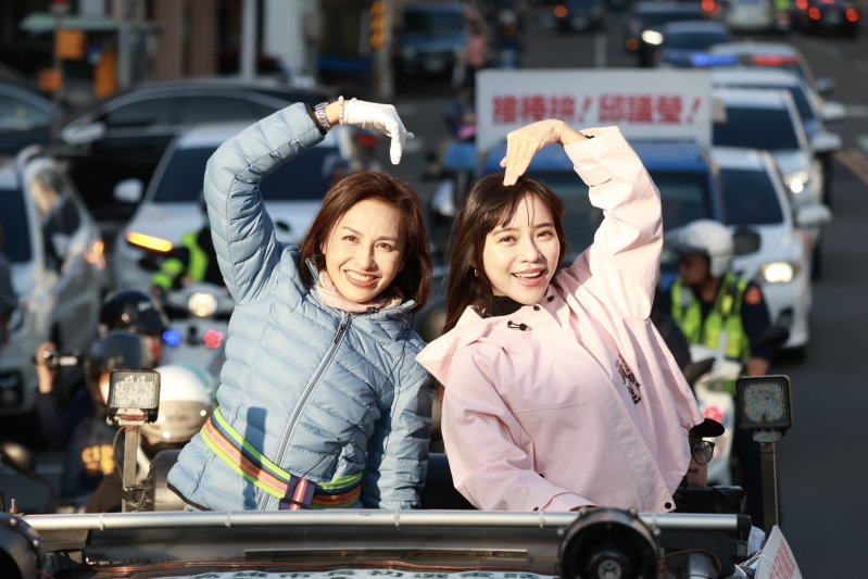 漾新聞｜邱議瑩合體黃捷、蔡其昌　超級週末車掃影展齊發衝刺市區