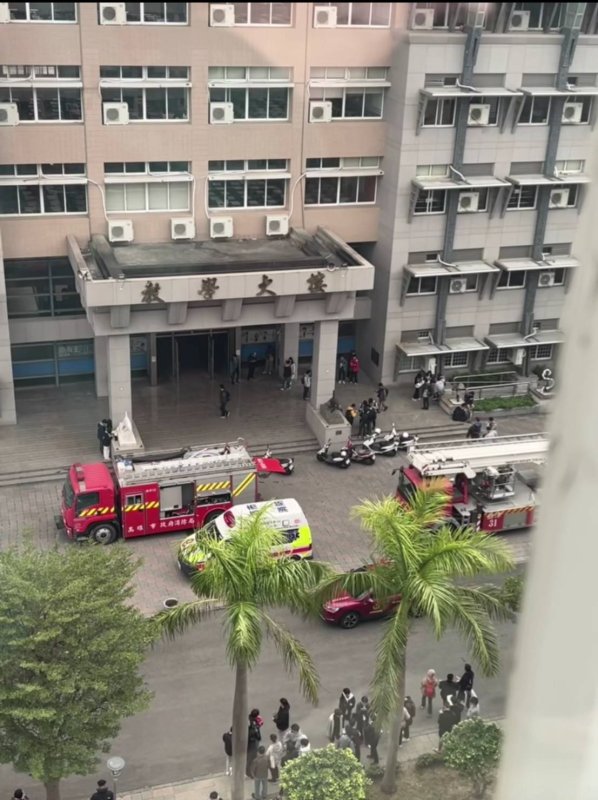 漾新聞｜期末考尾聲驚傳爆炸聲　高科大旗津校區鋰電池自燃幸無傷亡