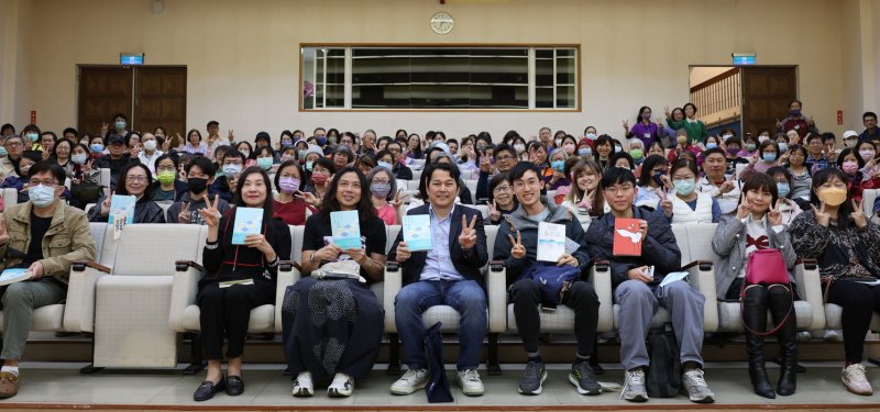 漾新聞｜不順利也能完成　盧建彰談創作與人生的溫柔力量