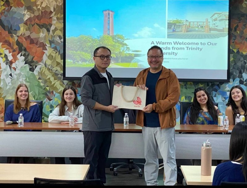 漾新聞｜音樂牽線跨世代對話　三一大學師生訪鳳山高中激盪共鳴