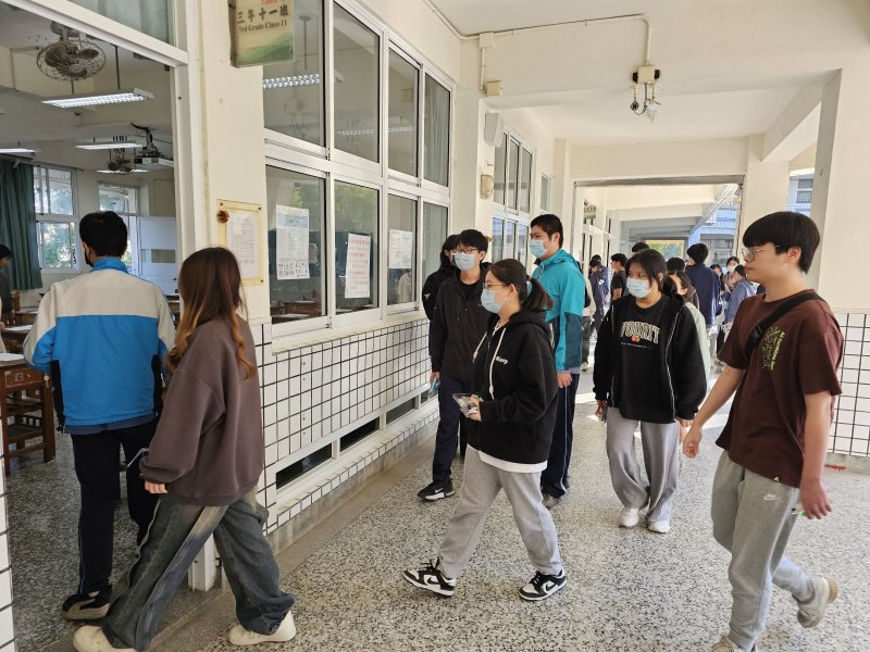 漾新聞｜學測第二天英文穩定、國綜偏難　考生直呼體感最燒腦