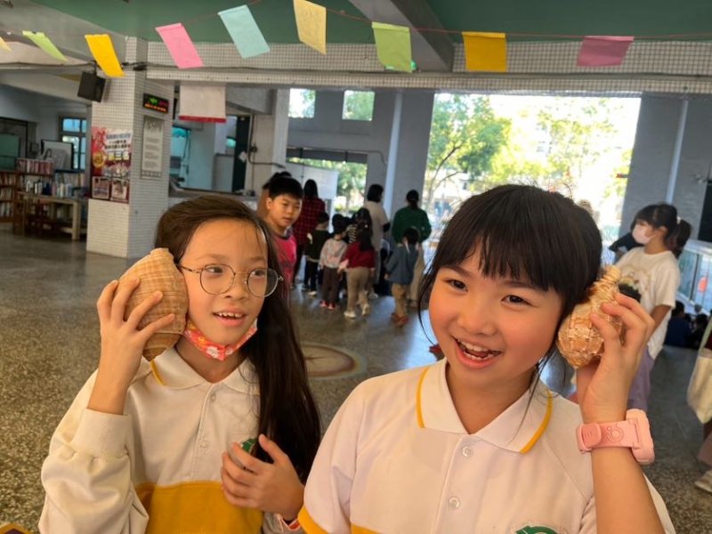 漾新聞｜小小考古家出動挖進校園　四維國小化石探險成果驚艷登場