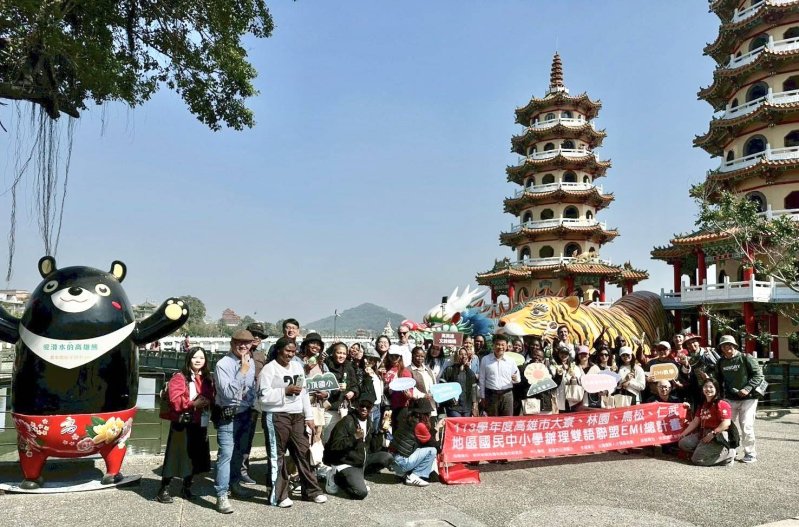 漾新聞｜外師走讀左營舊城　雙語教育走進城市日常