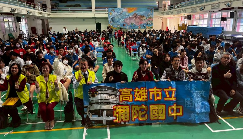 漾新聞｜玫瑰墓第500場走進彌陀國中　搖滾生命課震撼全場