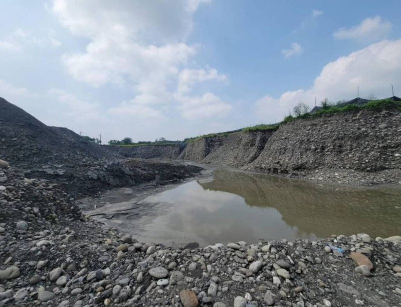 漾新聞｜市府主動查獲美濃盜採砂石　嚴懲重罰守護農地