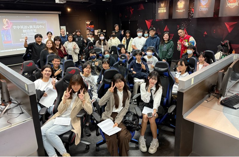 漾新聞｜英語新聞主播初體驗　樹德科大攜手空中英語與旗美高中打造KOL實戰營