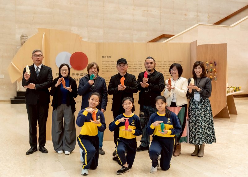 漾新聞｜臺泰日跨國色彩奔馳高美館感動馬聯展盛大開展