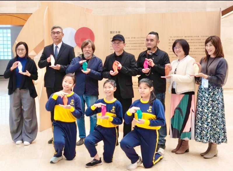 漾新聞｜壽山國中15色串聯台日泰三國情誼共繪感動馬