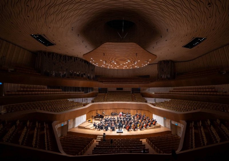 漾新聞｜新興高中國中團登衛武營 青年樂聲震撼全場