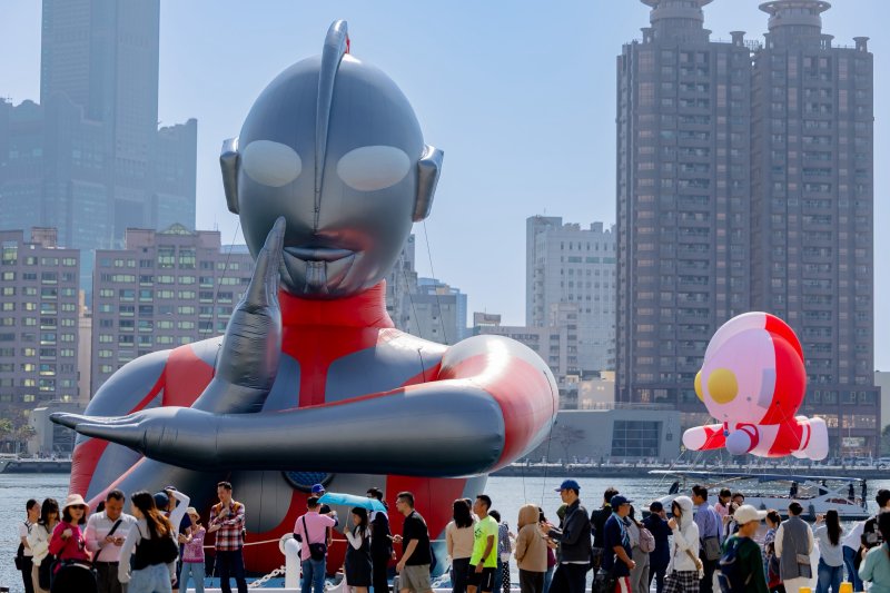 漾新聞｜超人力霸王再現愛河灣　超萌彩蛋不定期領航