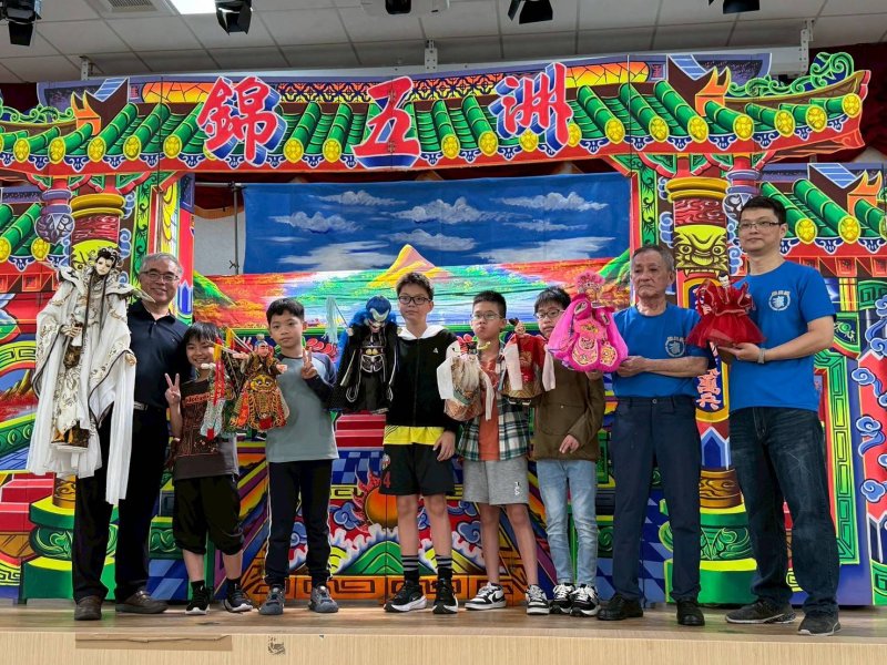 漾新聞｜河堤國小布袋戲開學反霸凌入戲 藝術與教育迎新