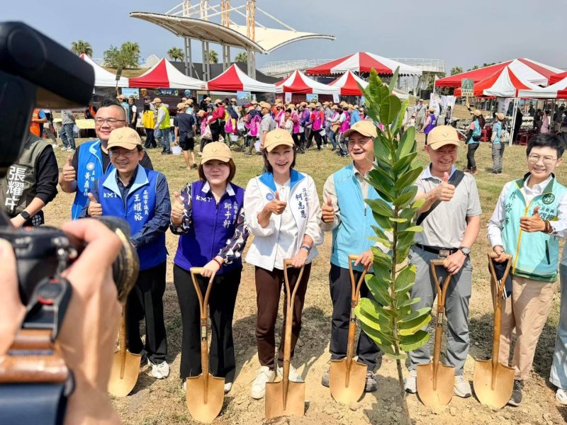 漾新聞｜柯志恩林園植樹播綠色願景 種下高雄永續未來希望