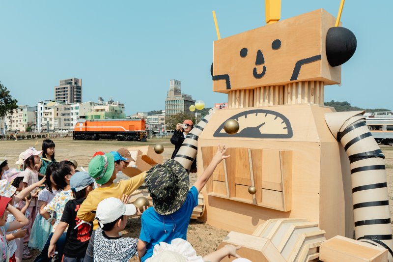 漾新聞｜驚嘆號小島降臨駁二　兒童節六大冒險親子嗨翻天