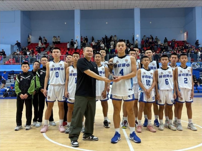 漾新聞| 非體育班逆襲全國季軍！梓官國中寫下籃球奇蹟