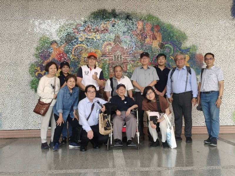 漾新聞| 98歲日本校友重返鼓山國小 百年記憶在兒童節前夕甦醒