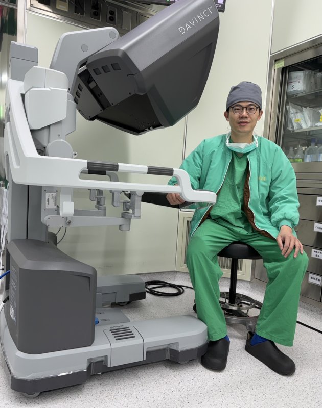 漾新聞｜世界肝臟日守護健康 高醫岡山微創肝癌手術到位