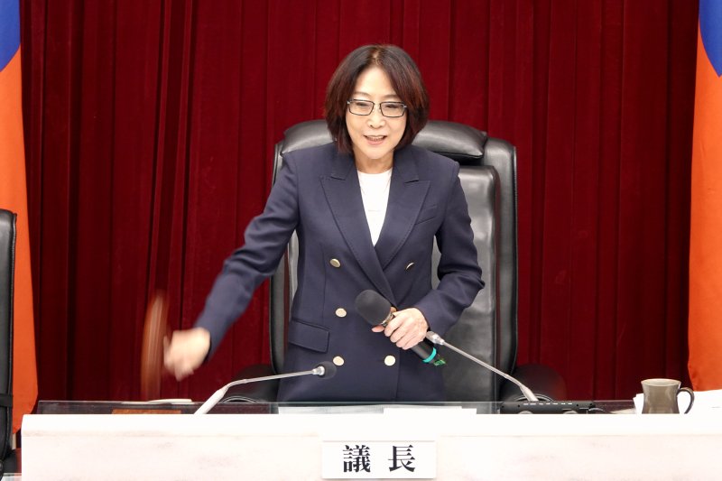 漾新聞｜議場瀰漫離別氛圍　康裕成盼陳其邁未來在哪都別忘高雄