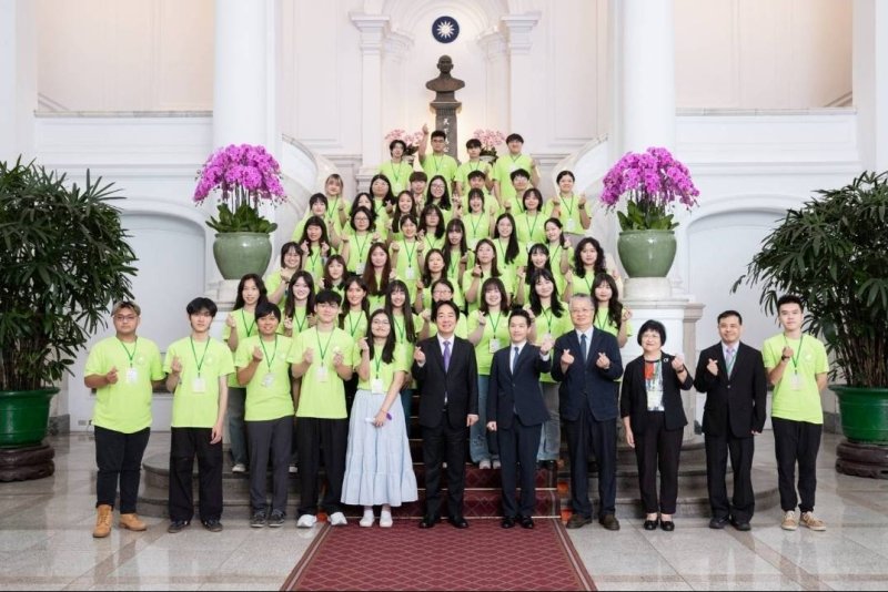漾新聞|文藻USR志工獲總統接見　用英語陪伴砂勞越偏鄉孩子