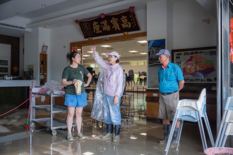 漾新聞｜田寮豪雨泥流滿地　柯志恩籲治水找根本解方