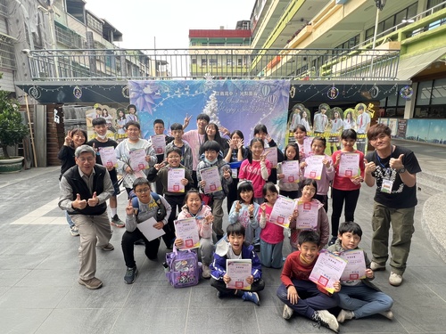 漾新聞|高雄正義中學雙語菁英營 國小生搶報熱烈迴響