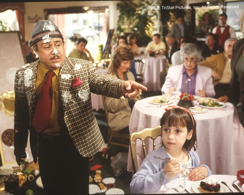 2025高雄春藝 《小魔女-瑪蒂達》電影交響草地音樂會3/8-9高美館草坡演出。（圖／高雄市政府文化局  財團法人高雄市愛樂文化藝術基金會提供）